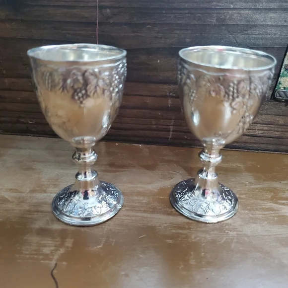 Mini vintage silver-plated Japan goblets - Picture 3 of 11